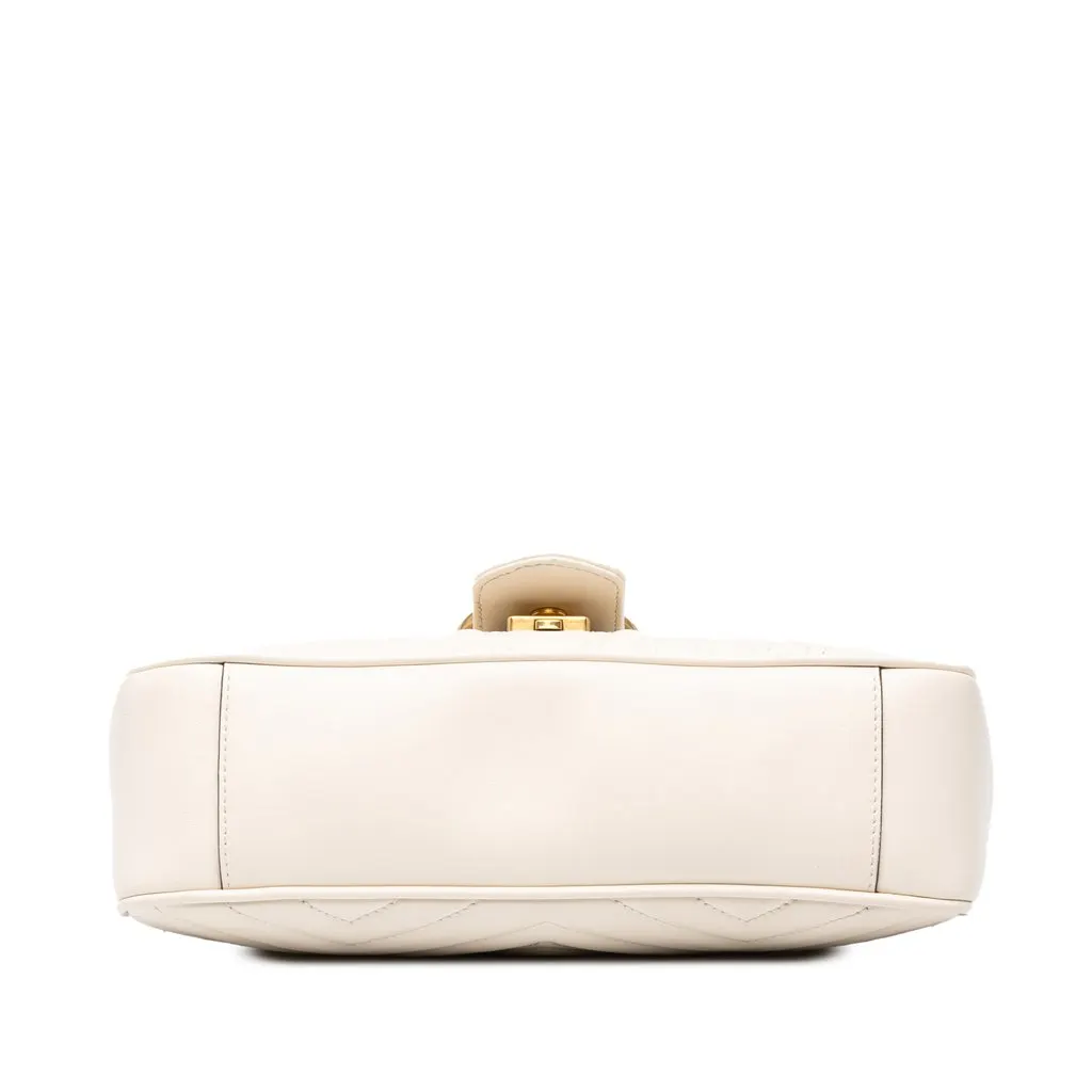 Gucci Medium GG Marmont Matelasse Leather Shoulder Bag Beige Leather Good - Inside View