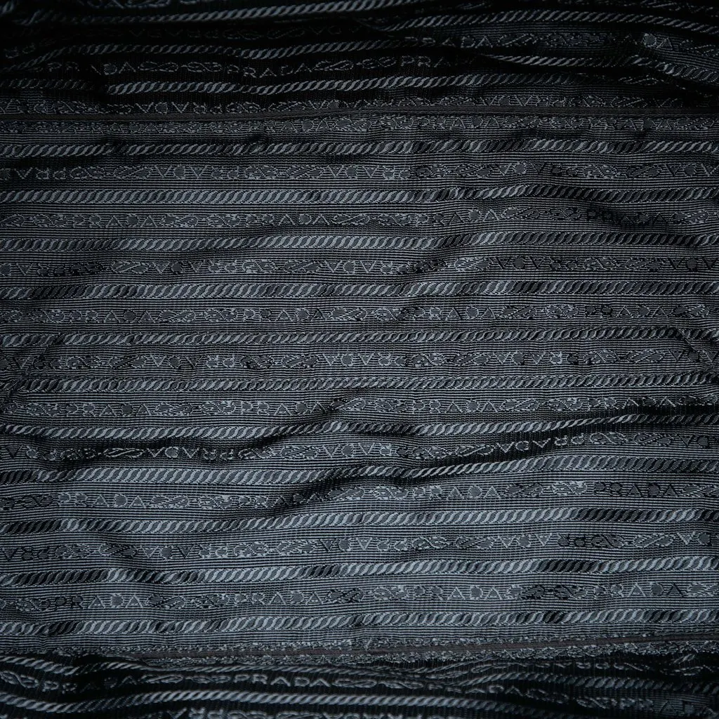 Prada Saffiano Trimmed Tessuto Tote Black Very good - Model View