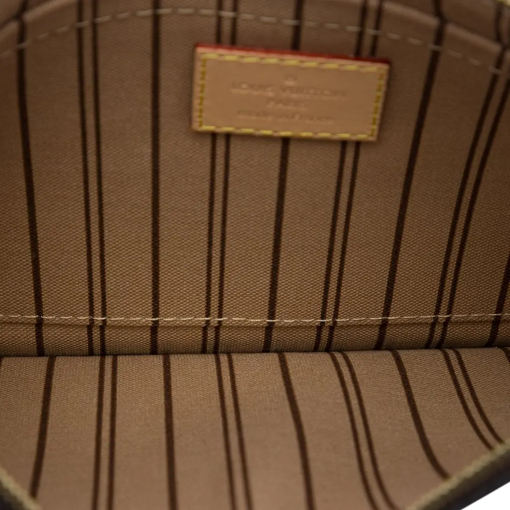 Louis Vuitton Monogram Neverfull MM Pouch Brown Canvas Very good - Model View