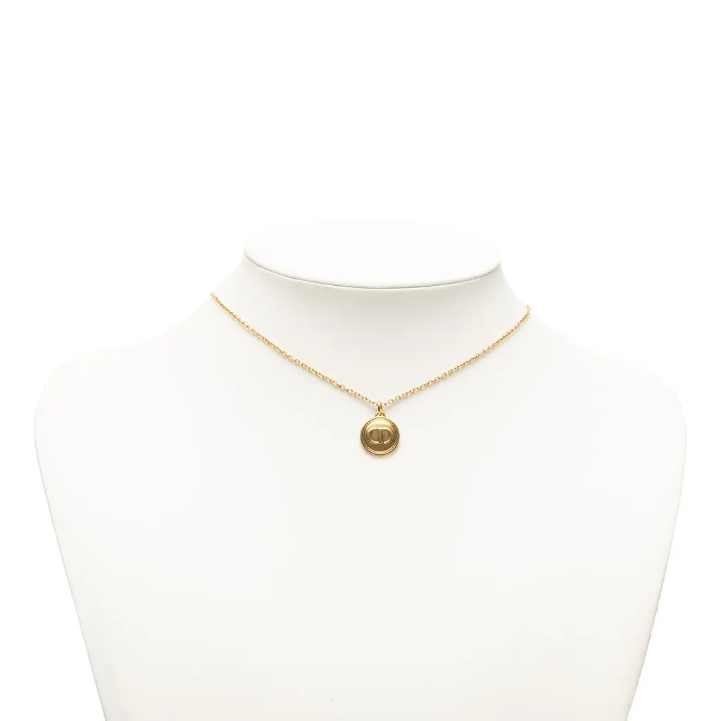 Dior Gold Plated CD Logo Round Pendant Necklace Gold Metal Very good - Box View