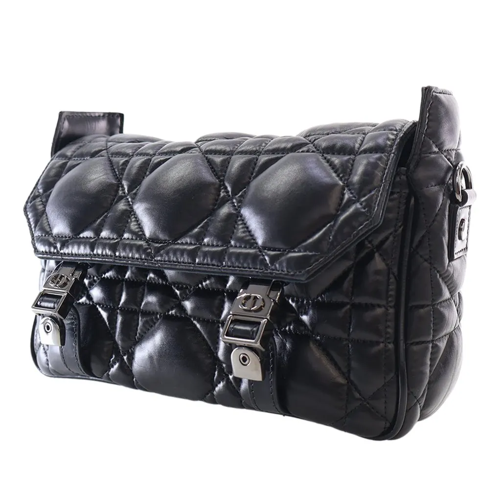 Dior Small Calfskin Macrocannage Diorcamp Messenger Bag Black Leather Very good - Model View