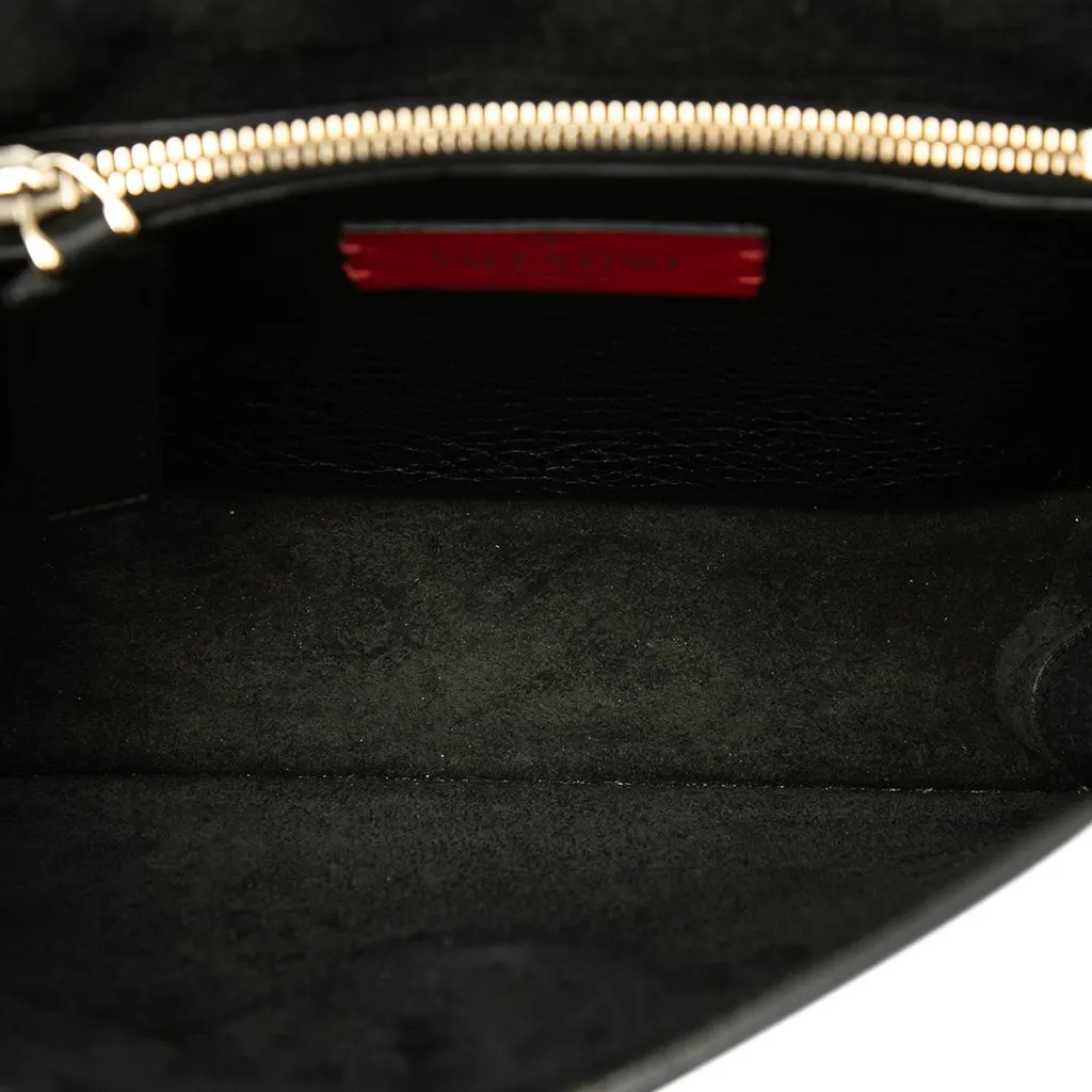Valentino Small Grained Calfskin Rockstud Crossbody Black Leather Very good - Model View