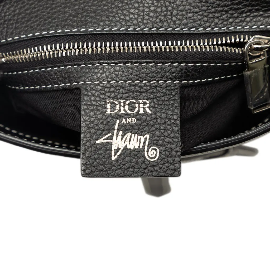 Dior Stussy Bee Applique Calfskin Saddle Crossbody Black Leather Very good - Box View