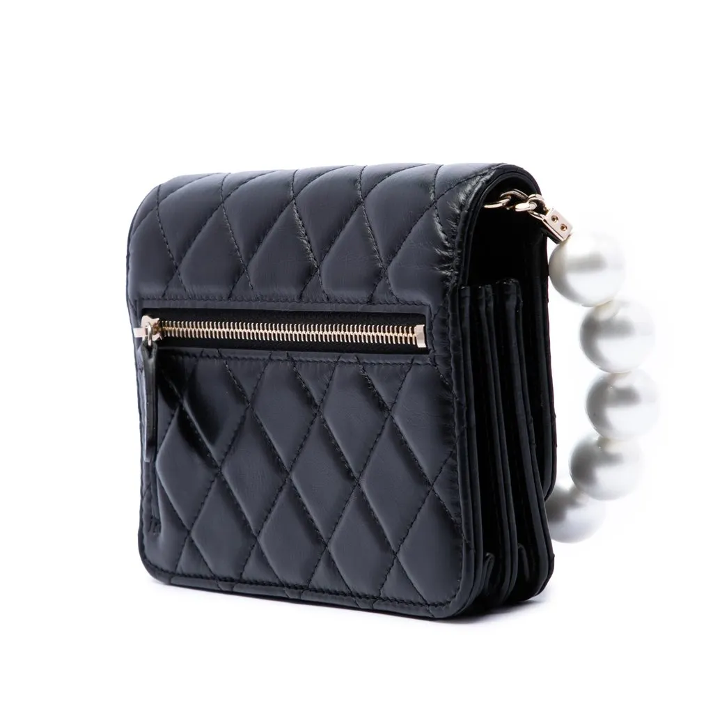 Chanel CC Quilted Calfskin Maxi Pearls Wallet on Chain Black Leather Very good - Back View