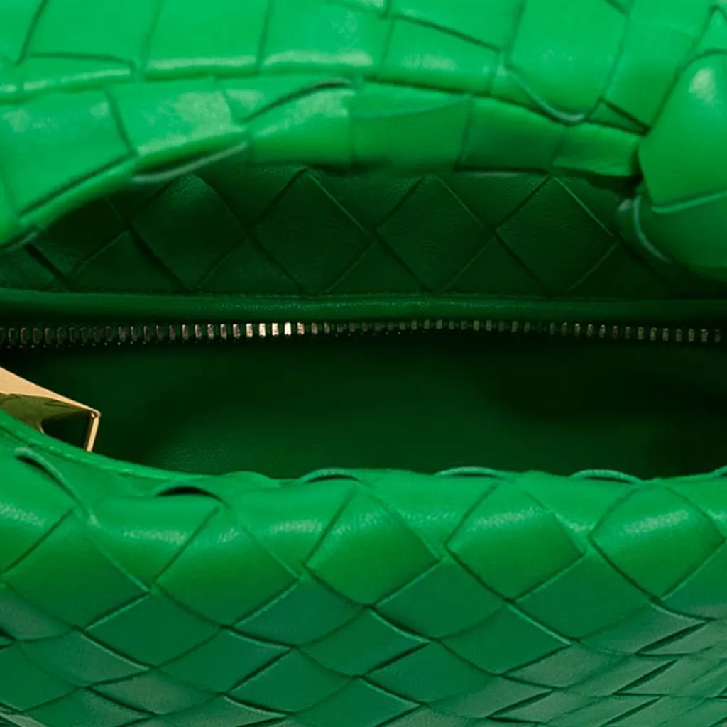 Bottega Veneta Mini Nappa Intrecciato Jodie Green Leather Very good - Model View