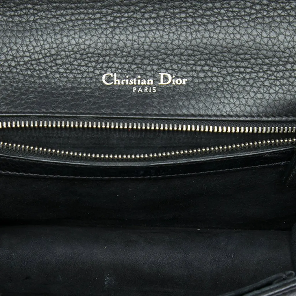 Dior Small Grained Calfskin Diorama Flap Black Leather Good - Model View