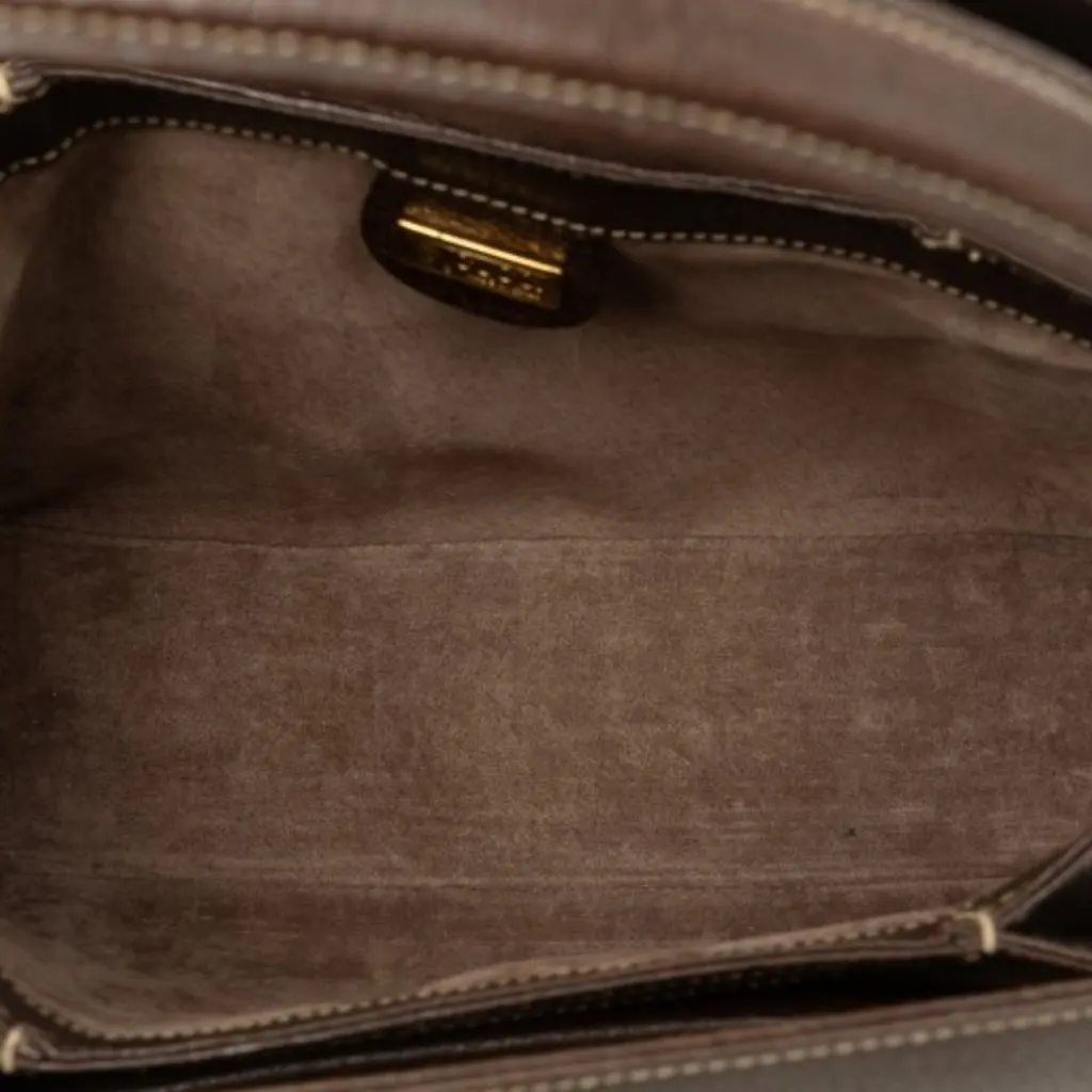 Gucci Calfskin Handbag Brown Leather Good - Model View