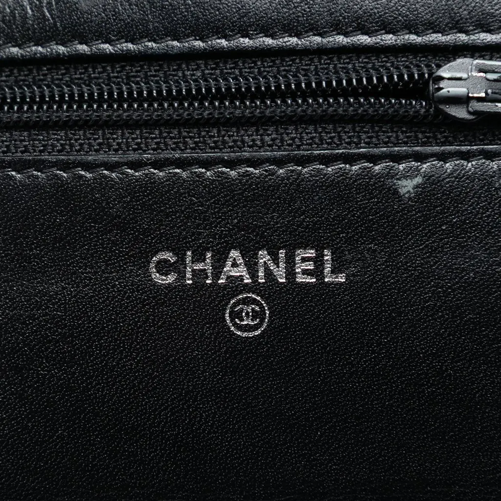 Chanel CC Quilted Patent Wallet On Chain Black Leather Very good - Box View