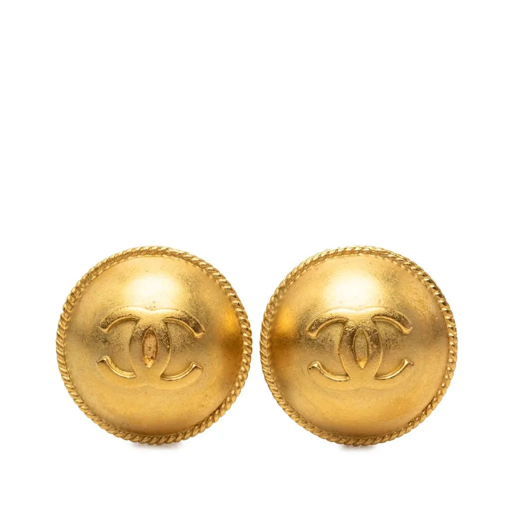 Chanel CC Gold Plated Round Clip On Earrings Gold Metal Very good - Front View