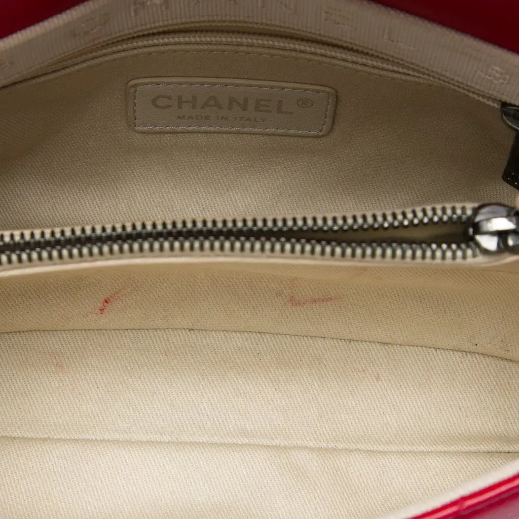 Chanel Small Quilted Sheepskin Burgundy Rocks Flap Red Leather Very good - Model View