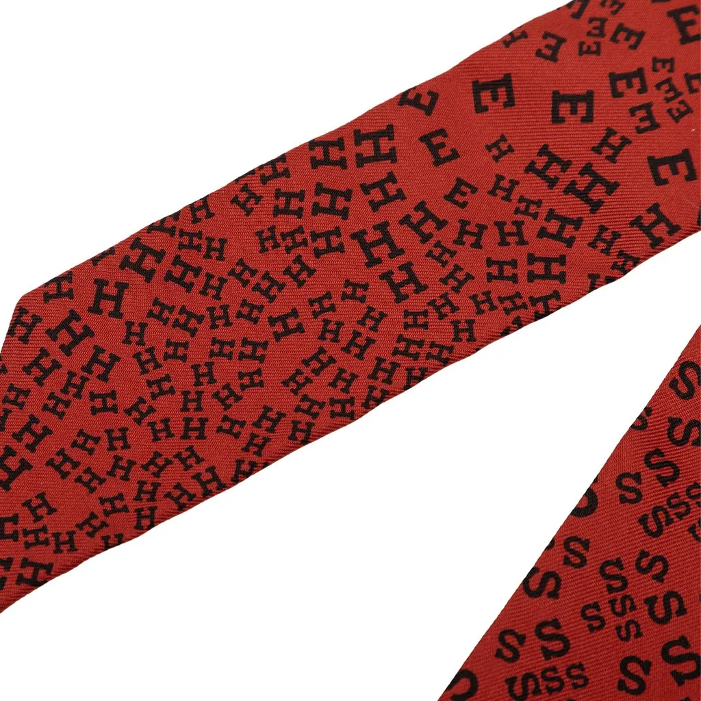 Hermès Scattered Letters Twilly Silk Scarf Red Never worn - Model View
