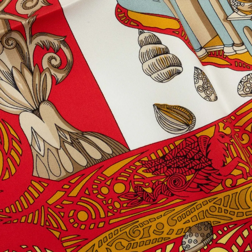 Hermès L Atlantide Silk Scarf 90 Blue Very good - Model View