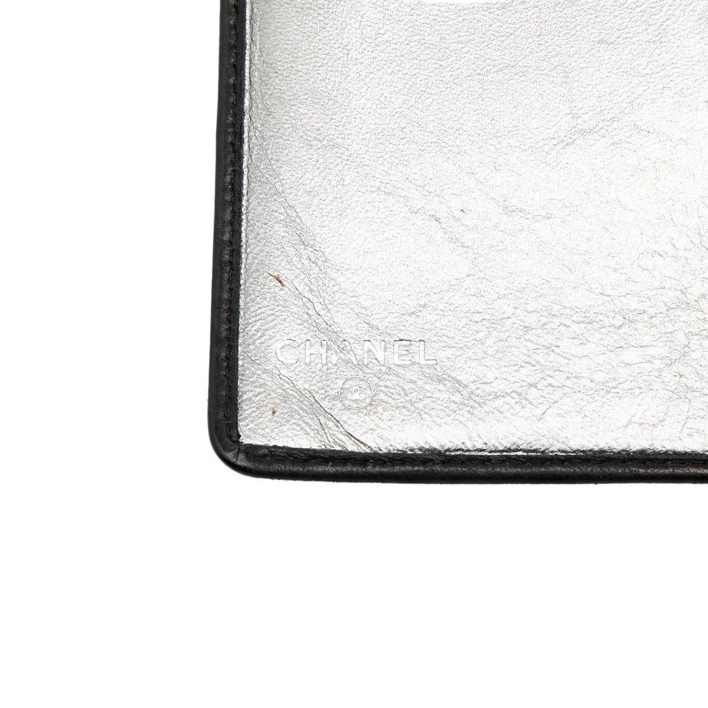 Chanel Lambskin Vertical Quilted Mademoiselle Yen Wallet Black Leather Very good - Box View