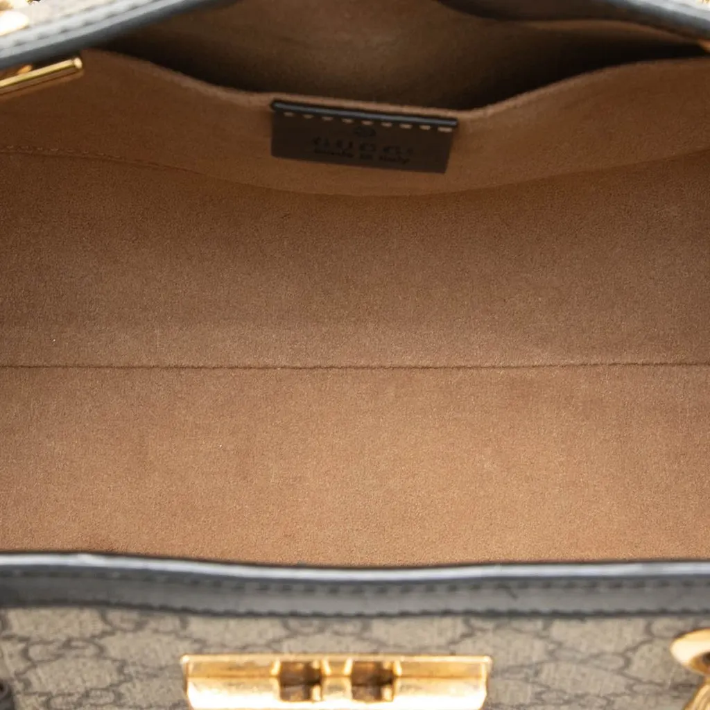 Gucci Small GG Supreme Padlock Tote Beige Very good - Model View
