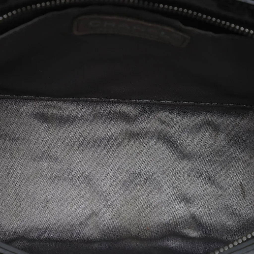 Chanel Quilted Patent Embossed Lucky Symbols Pochette Black Leather Very good - Model View