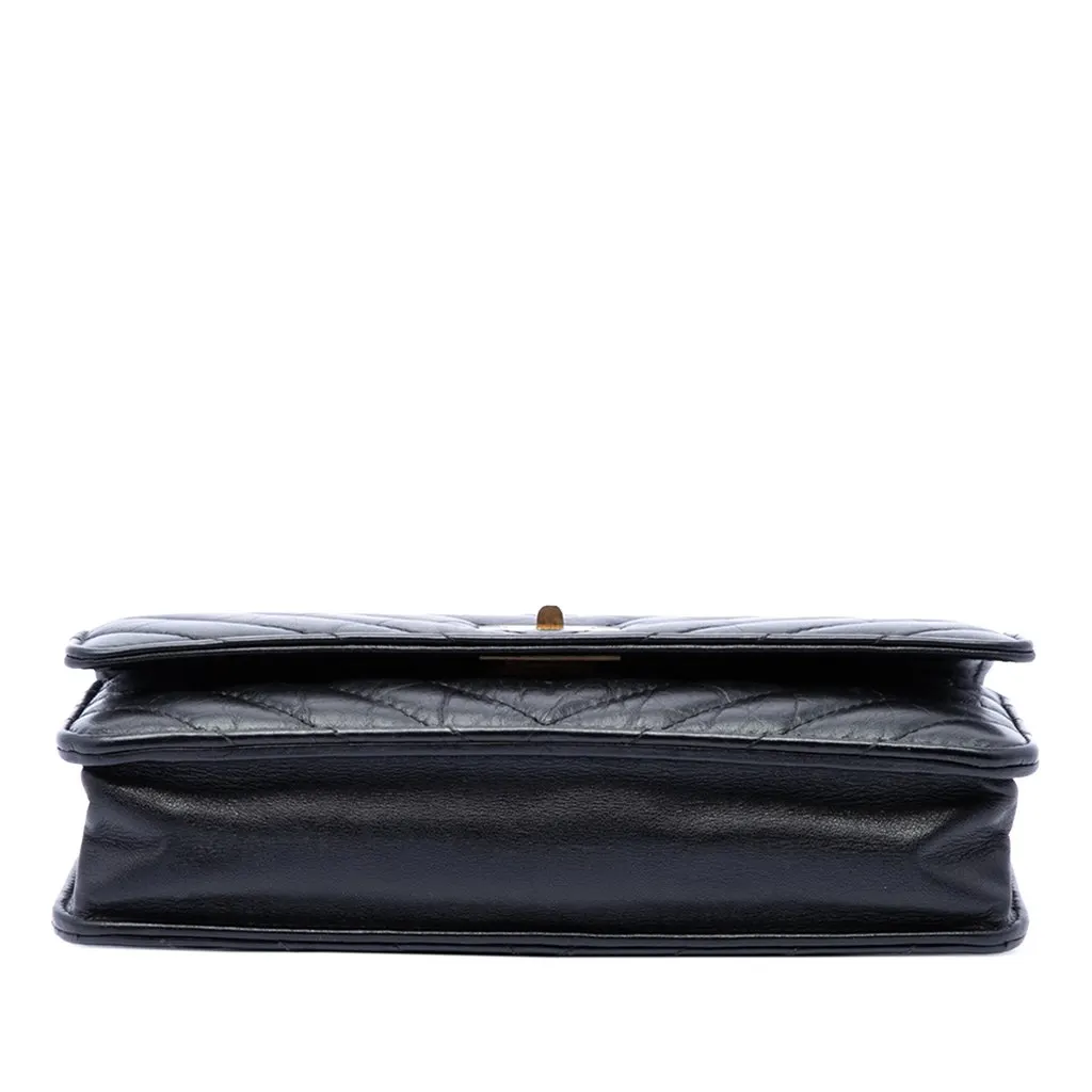 Chanel Reissue 2.55 Chevron Aged Calfskin Wallet on Chain Black Leather Very good - Inside View