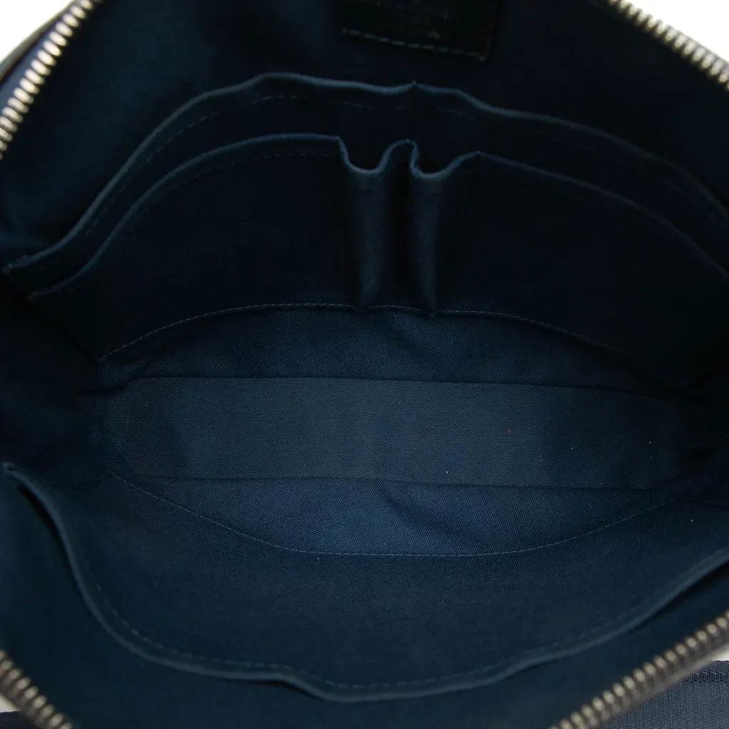 Louis Vuitton Taiga Grigori PM Blue Leather Very good - Model View