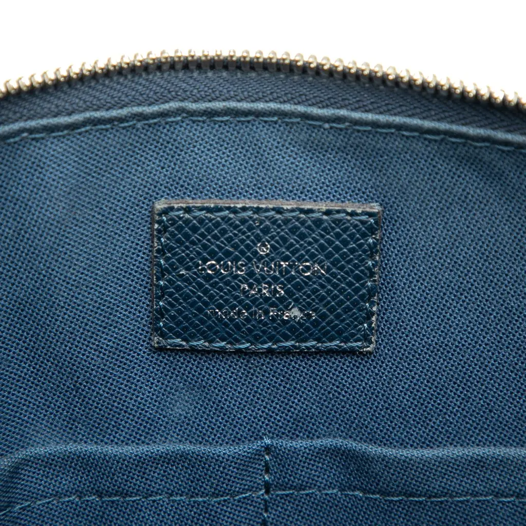 Louis Vuitton Taiga Grigori PM Blue Leather Very good - Box View