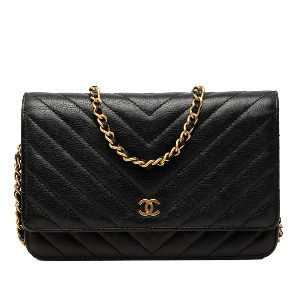 Chanel CC Chevron Calfskin Wallet On Chain Black Leather Very good - Front View