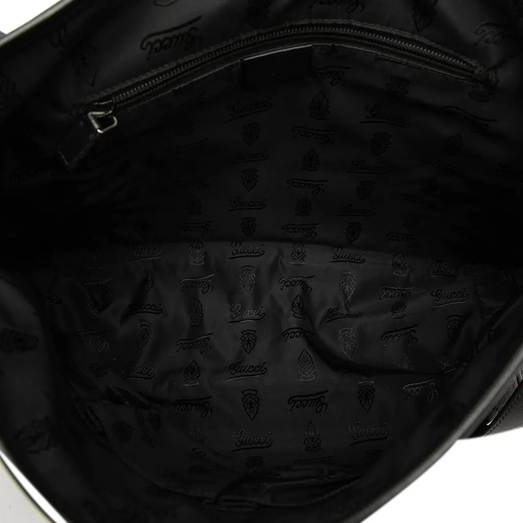 Gucci Guccissima Messenger Bag Black Leather Very good - Model View