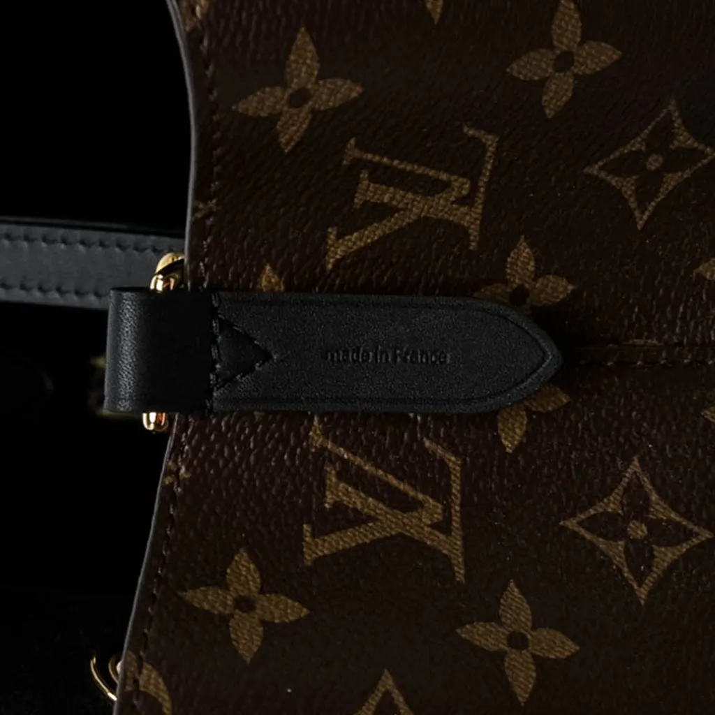 Louis Vuitton Monogram Neonoe MM Brown Canvas Very good - Box View