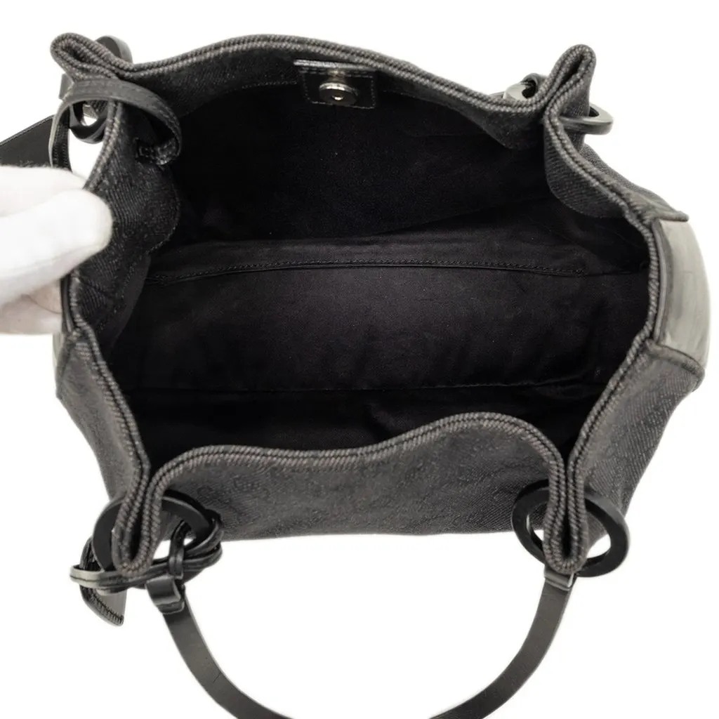 Gucci GG Denim Shoulder Bag Black Very good - Model View