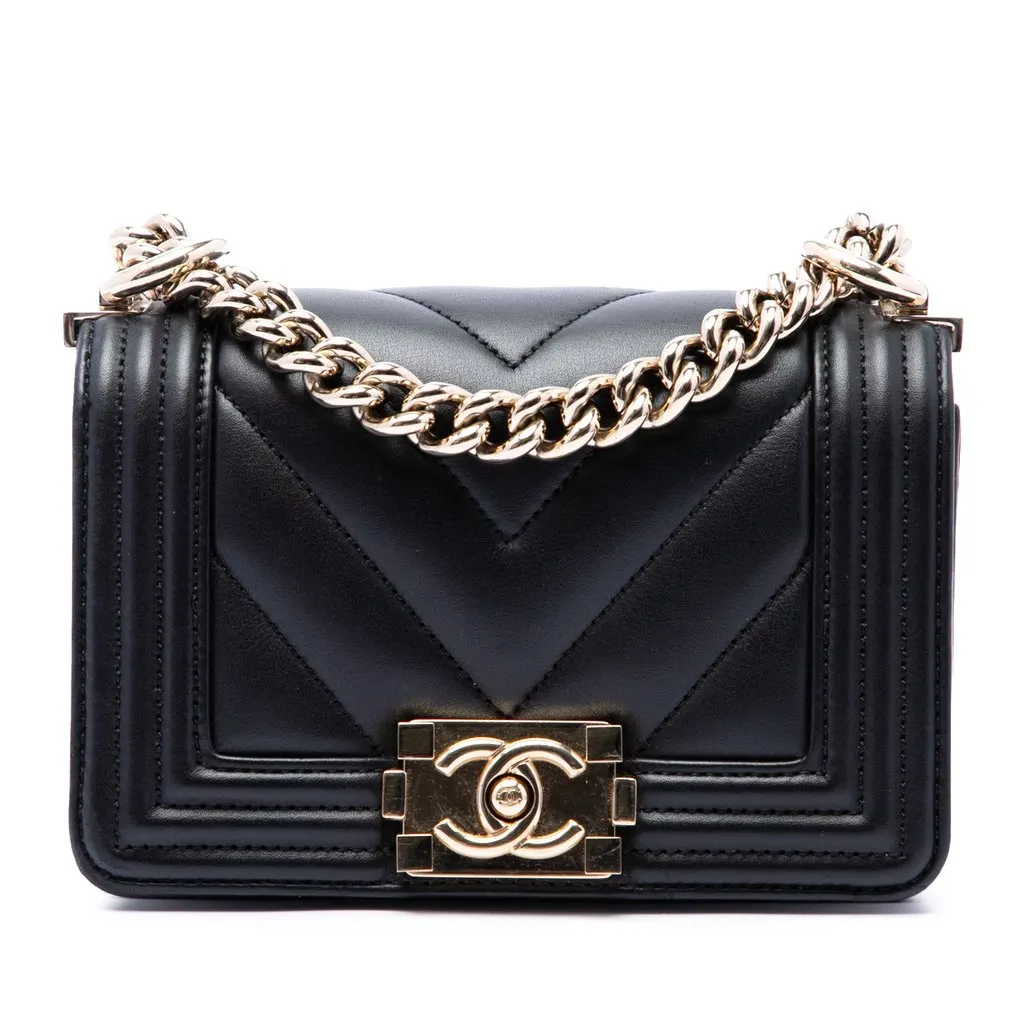 Chanel Mini Chevron Lambskin Boy Flap Black Leather Very good - Front View