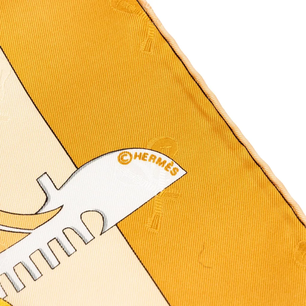 Hermès Le Carnaval de Venise Silk Scarf 90 Brown Very good - Model View
