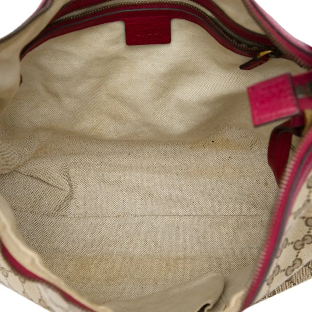 Gucci Small GG Canvas Miss GG Hobo Beige Very good - Model View