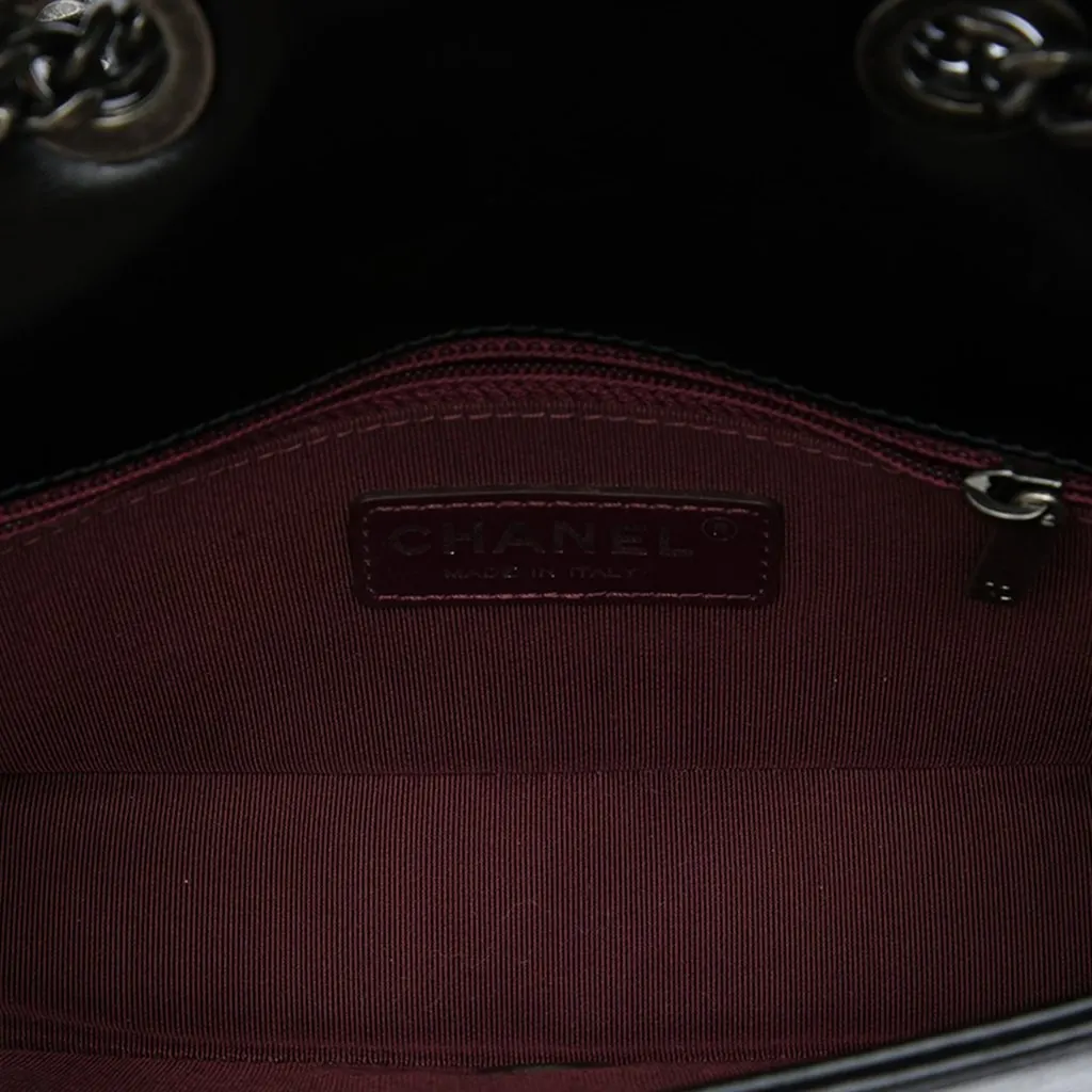 Chanel Small Quilted Aged Calfskin Coco Boy Flap Black Leather Very good - Model View