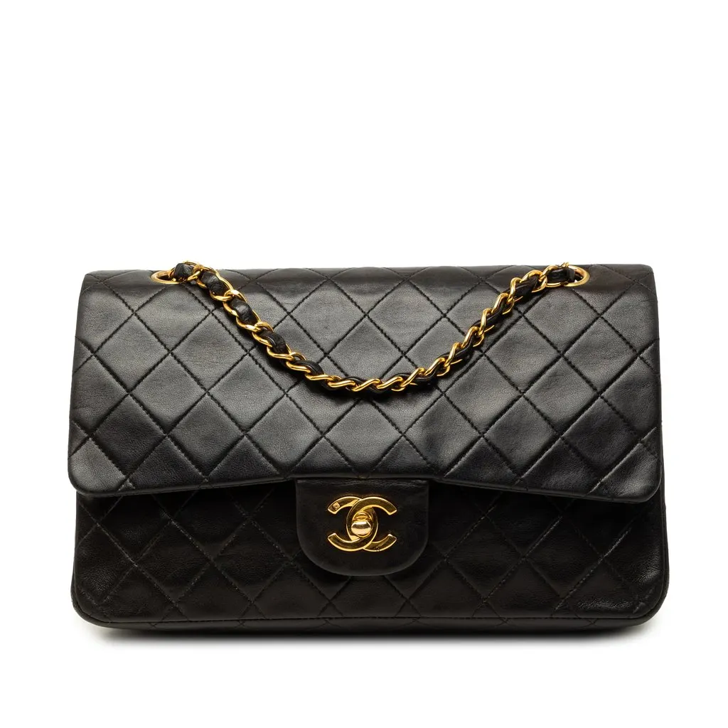 Chanel Medium Classic Lambskin Double Flap Black Leather Very good - Front View
