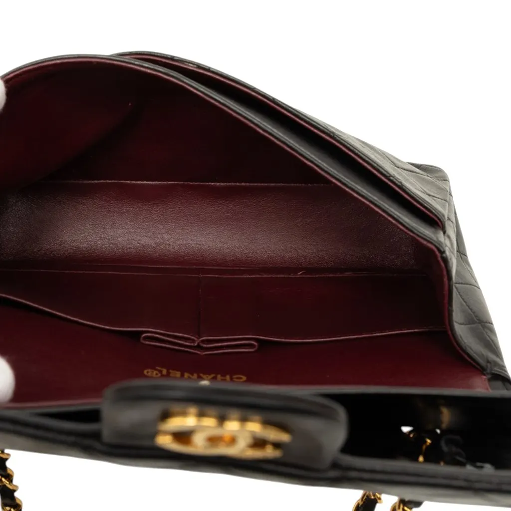 Chanel Medium Classic Lambskin Double Flap Black Leather Very good - Model View