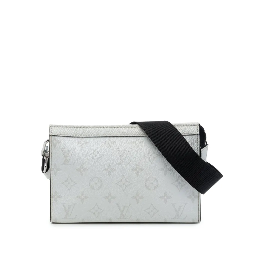 Louis Vuitton Monogram Taigarama Gaston Wearable Wallet White Leather Very good - Front View