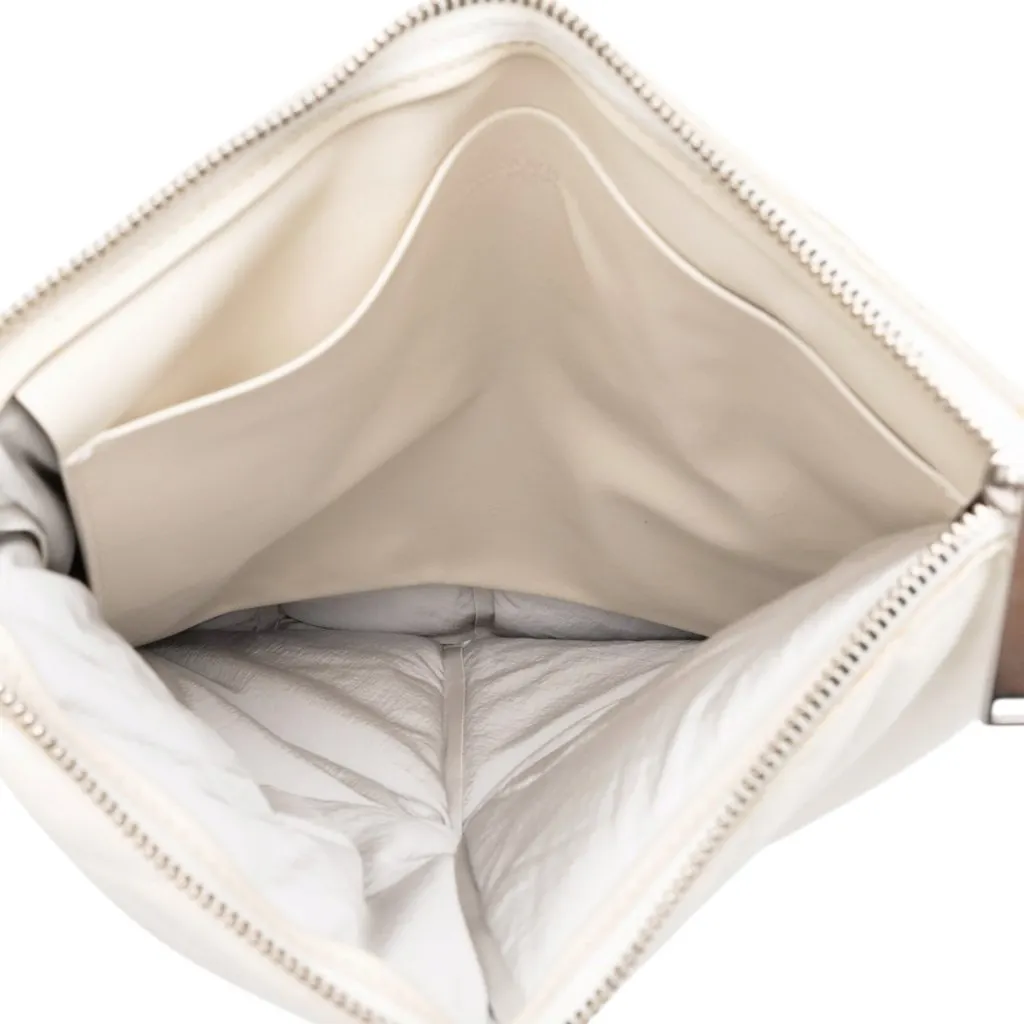 Bottega Veneta Nappa Maxi Intrecciato Padded Square Wristlet Pouch White Leather Very good - Model View