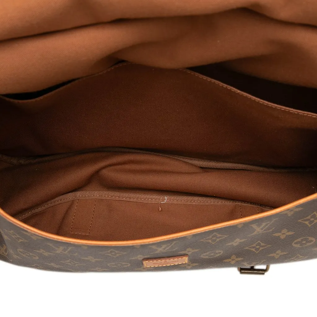 Louis Vuitton Monogram Saumur 43 Brown Canvas Good - Model View