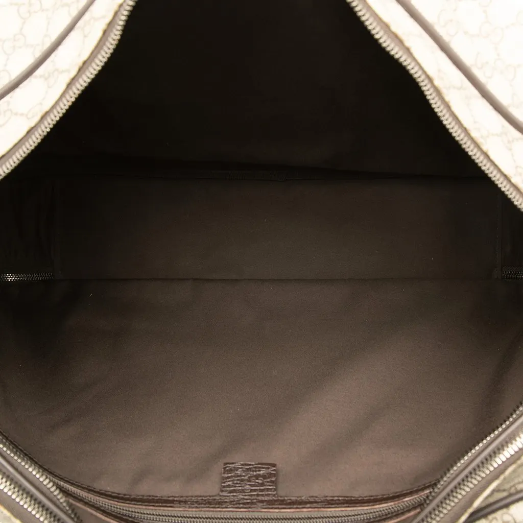 Gucci GG Supreme Double Zip Travel Bag Beige Canvas Very good - Model View