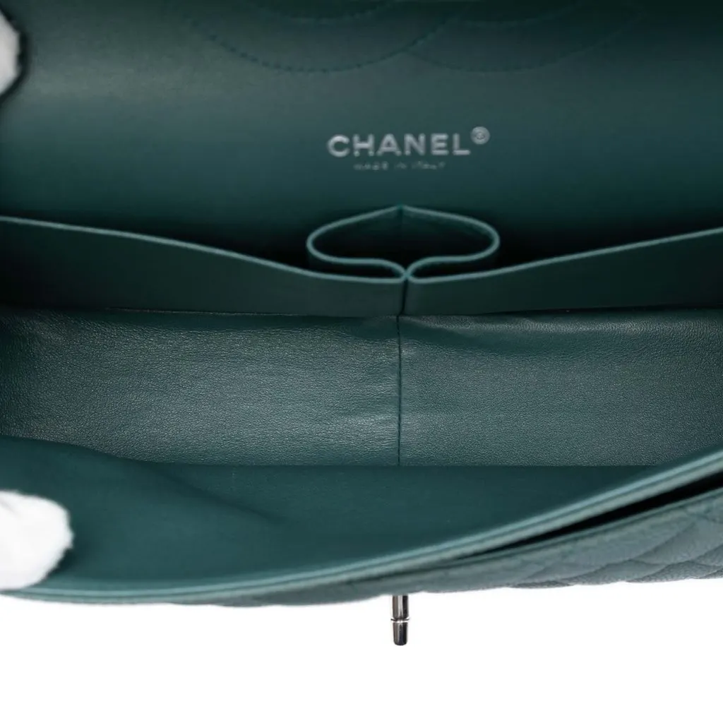 Chanel Jumbo Classic Iridescent Caviar Double Flap Blue Leather Very good - Model View