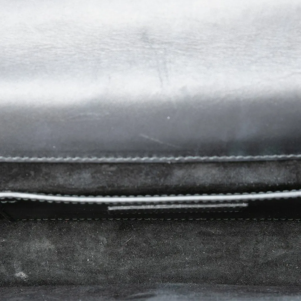 Saint Laurent Smooth Leather Cassandre Clutch Black Leather Very good - Model View