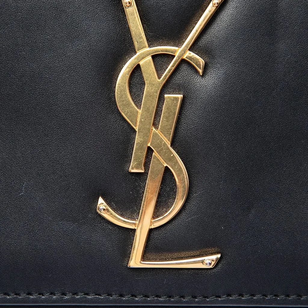 Saint Laurent Smooth Leather Cassandre Clutch Black Leather Very good - Box View