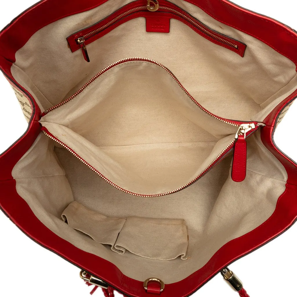 Gucci GG Canvas Bella Tote Beige Canvas Good - Model View