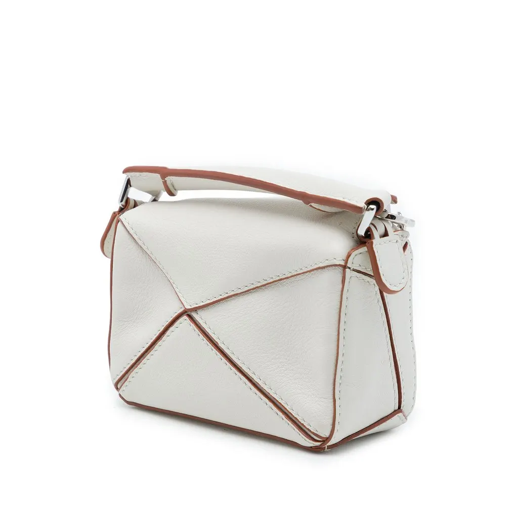Loewe Nano Calfskin Puzzle Satchel White Leather Very good - Back View