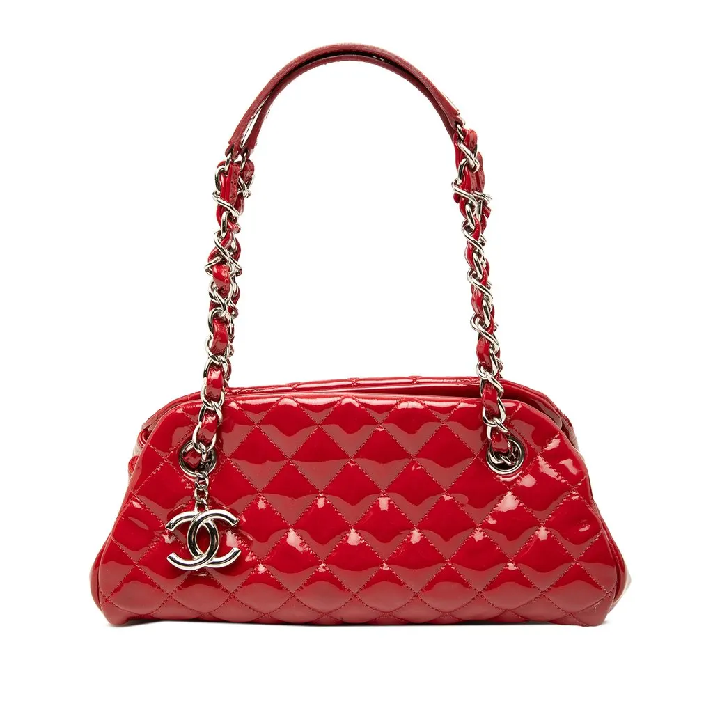 Chanel Small Quilted Patent Just Mademoiselle Bowling Bag Red Leather Very good - Front View