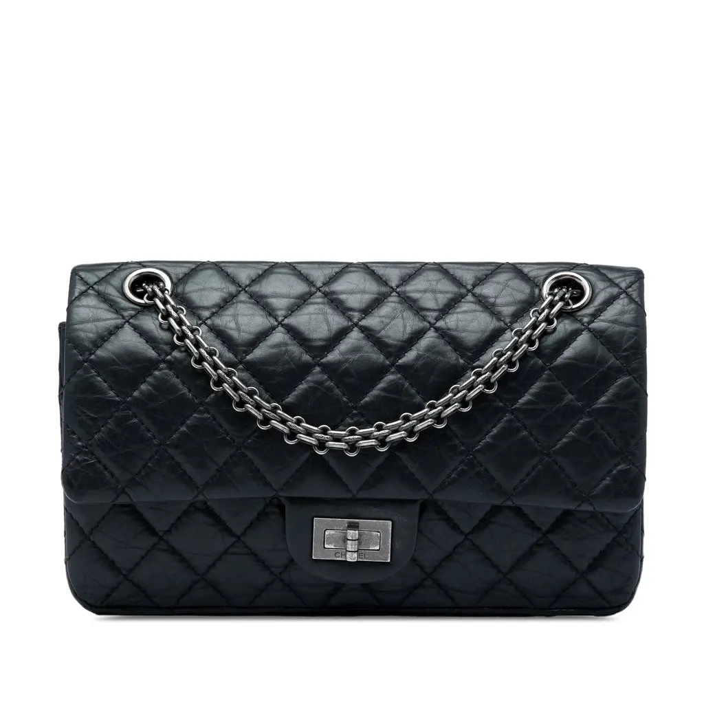 Chanel Quilted Aged Calfskin Reissue 2.55 Double Flap 225 Black Leather Very good - Front View