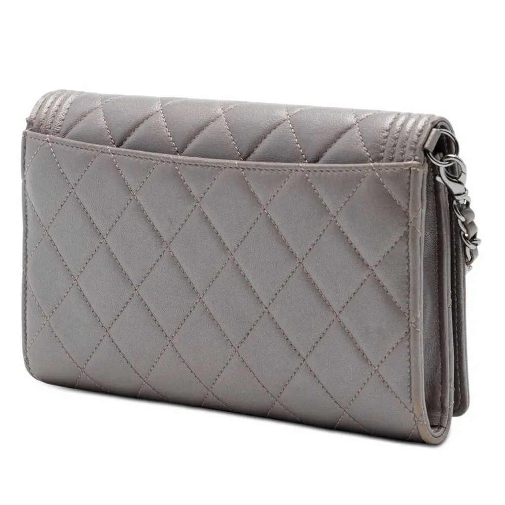 Chanel Quilted Metallic Lambskin Boy Clutch On Chain Brown Leather Very good - Back View