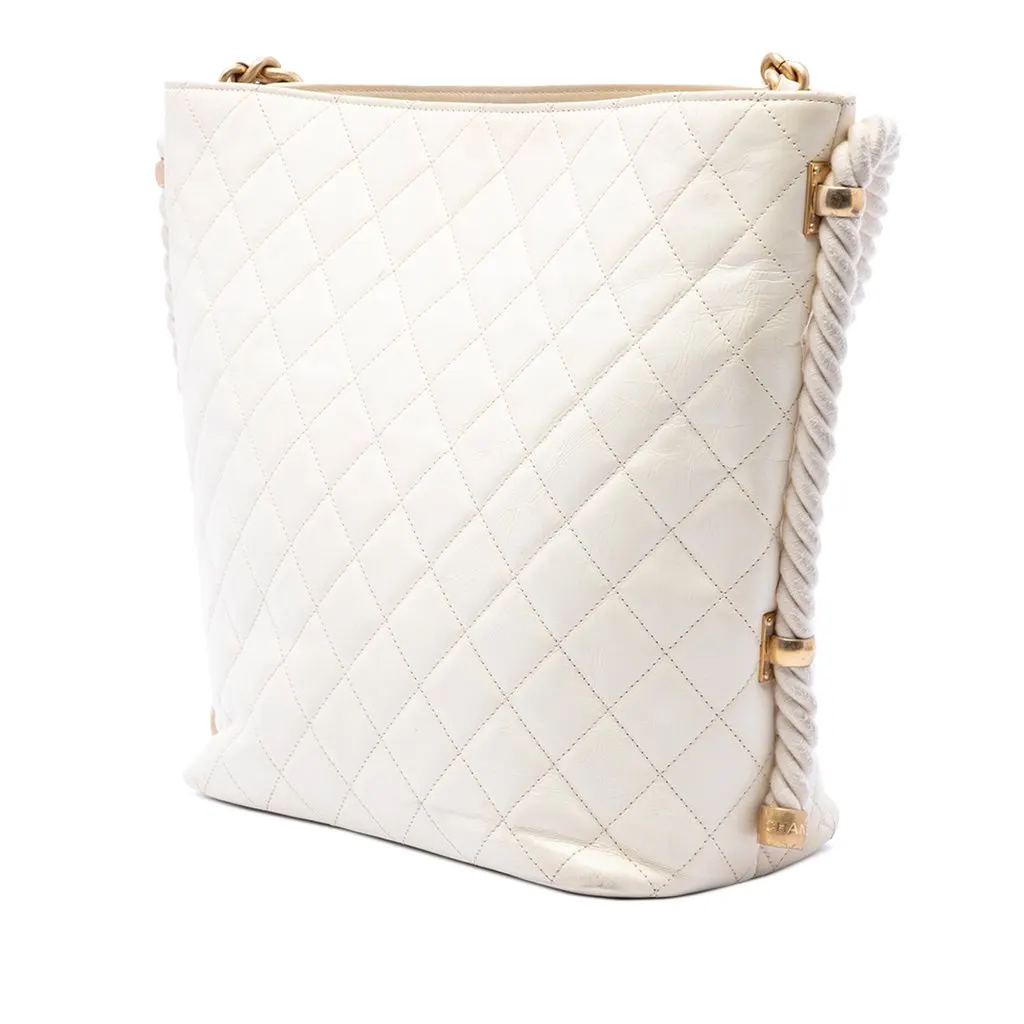 Chanel Crumpled Calfskin En Vogue Rope Satchel White Leather Very good - Back View