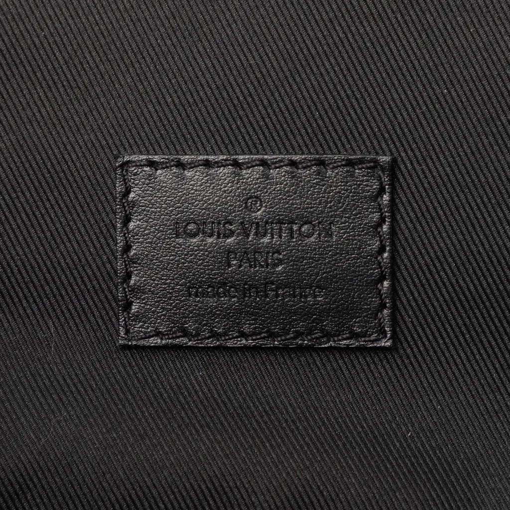 Louis Vuitton Monogram Reverse Eclipse Christopher PM Black Very good - Box View