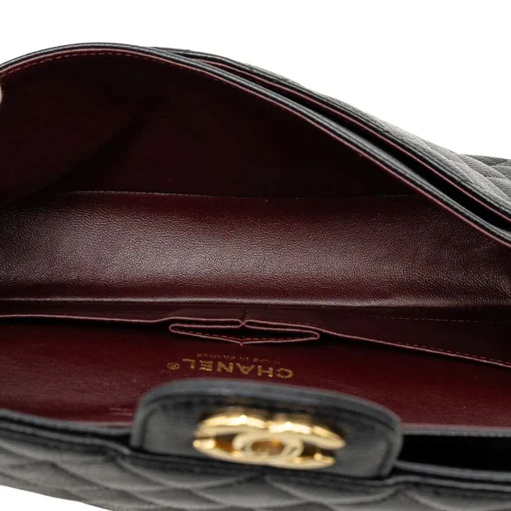 Chanel Medium Classic Caviar Double Flap Black Leather Very good - Model View