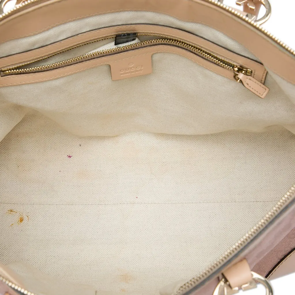 Gucci GG Canvas Lovely Tote Pink Canvas Very good - Model View