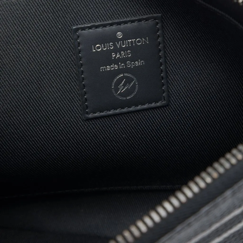 Louis Vuitton Monogram Eclipse Flash Fragment iPad Case Black Very good - Box View