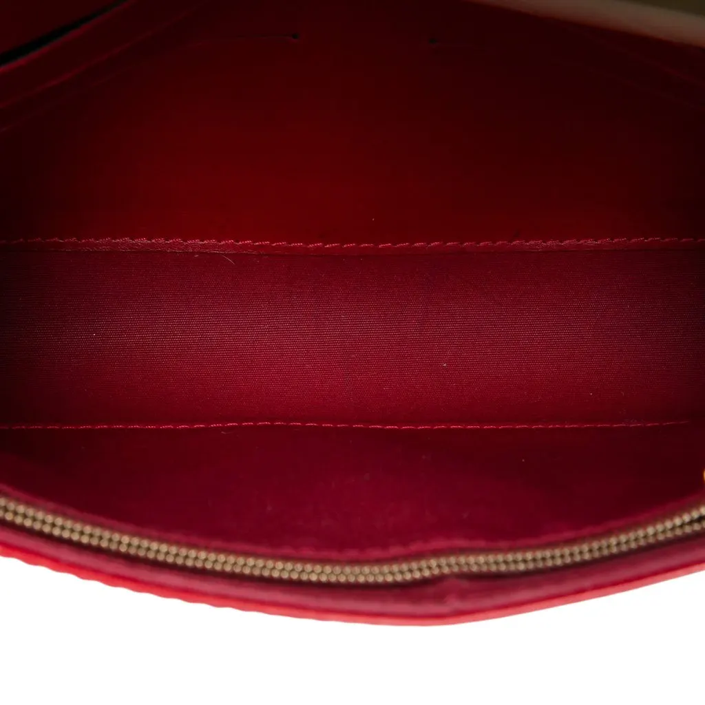 Louis Vuitton Monogram Vernis Ana Red Leather Very good - Model View